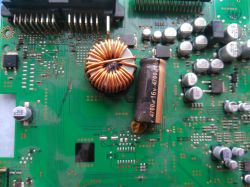 Rozbudowa radia samochodowego o wyjścia RCA: porównanie modułów AD828 vs NE5532