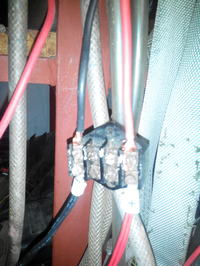 Zdjęcia najlepszych i najgorszych instalacji elektrycznych.