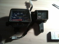 Uniwersalny wskaźnik biegu do motocykli