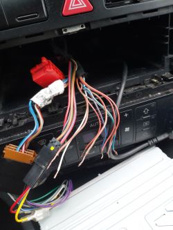 Audi a4 b5 1999r podłączenie tylnych głośników