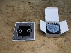 [ESP8285] Dwuczęściowy włącznik smart z WiFi i RF433 B-line BL-1100522