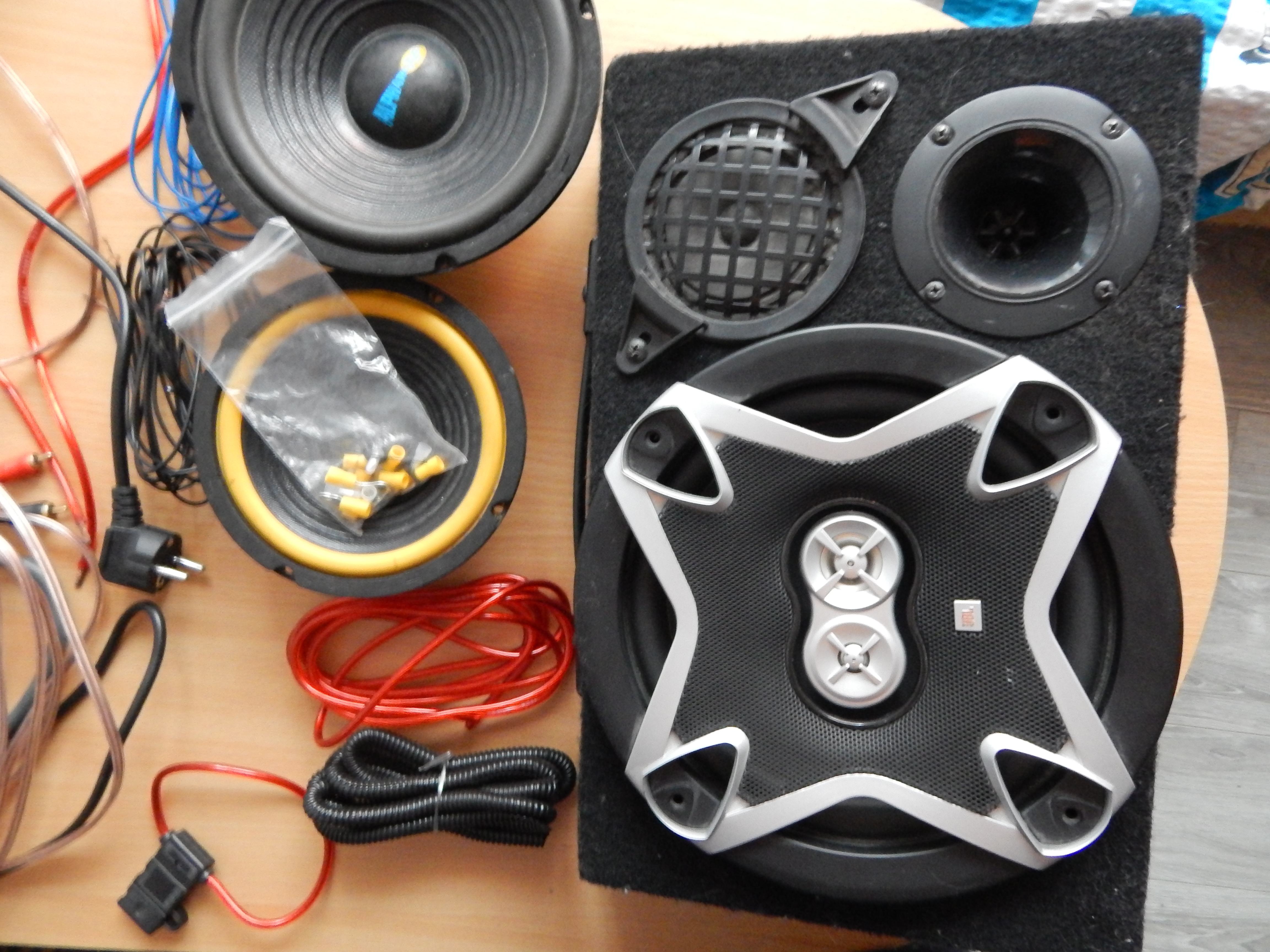 [Sprzedam] Głośniki Alphard & JBL/Skrzynia JBL/Kable/Zasilacz