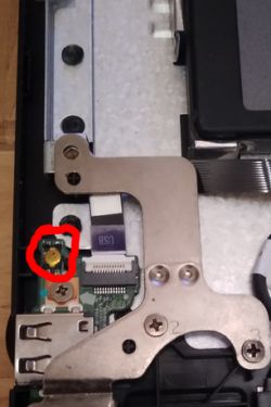 Jak uruchomić Acer Aspire V5-572 bez przycisku start? Szukam pinów na płycie.
