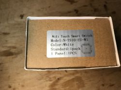 Avatto N-TS10-EU-W1 Switch Packaging Cardboard packaging with a sticker of the Avatto N-TS10-EU-W1 product in white color.