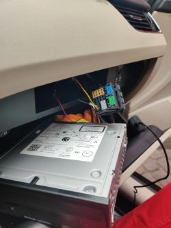 Skoda Octavia III - Wideorejestrator - zasilanie z odtwarzacza