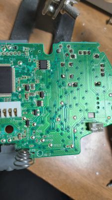 Xbox 360 - Kontroler skręca w lewo po wymianie lewego analoga, brak kalibracji