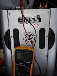 Boss BA-2900 - Brak sygnału na kanałach, dioda Power świeci, wentylator działa