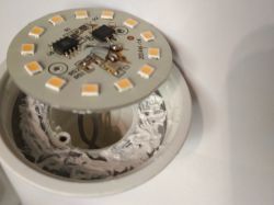 Mój sposób na naprawę lampy LED Mój sposób na naprawę lampy LED