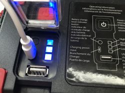 Latarka/Lampka przenośna powerbank USB COB LED HP1807 ładowana z USB