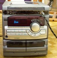 Stroik do gitary z przedwzmacniaczem