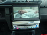 Radio DVD-mozliwosc instalacji w aucie...