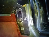 Wymiana głośników w BMW E36 Sedan