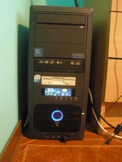 DIY Lightweight PC Case: Choosing Putty & Paint for 100% Plastic Housing, Resin Canvas, & 2mm Gaps