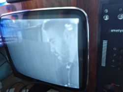 Telewizor Ametyst słabo świeci kineskop, brak szumu.