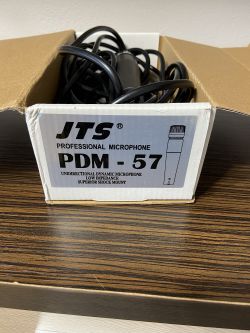 Połączenie gitary elektrycznej, wzmacniacza Marshall MG30F i Presonus USB Audiobox 96 z komputerem