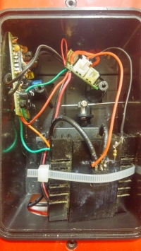 Regulator obrotów silnika 12V na IRF530 - silnik buczy, MOSFET się grzeje