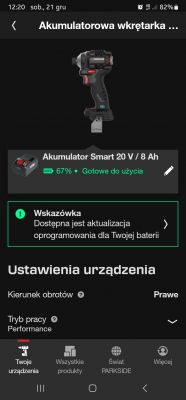 Interfejs aplikacji do ustawień akumulatorowej wkrętarki z wyświetloną informacją o poziomie naładowania baterii i opcją aktualizacji.