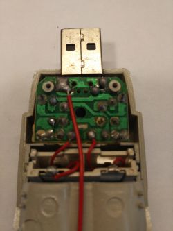 Ładowarka USB, do akumulatorów Ni-MH Made in China - Recenzja