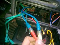 Opel Corsa B 1996 1.4 - Gaśnie po podłączeniu radia, kręci ale nie odpala