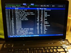 Lenovo G585 - Pojawiający się co chwilę czarny ekran po uruchomieniu