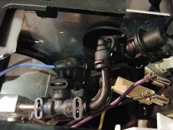 Ekspres Bosch TCA 6801 Benvenuto B70 - co to za zawór? Ekspres Bosch TCA 6801 Benvenuto B70 - co to za zawór?
