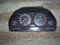 e30 1983 1.8 Niedziałający licznik