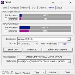 Benchmark CPU-Z dla Intel Core i5-8250U, pokazujący wyniki Single i Multi Thread