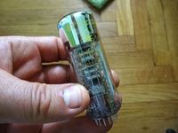 Prosty, domowy detektor mionów promieniowania kosmicznego