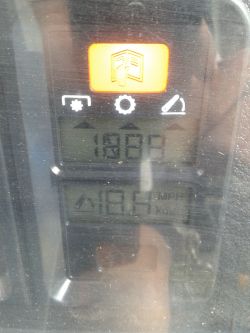 New Holland Ford 8340 - Błąd nr 6 wyświetlacz od podnośnika