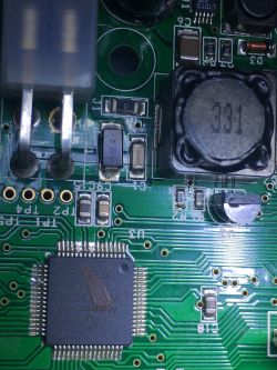 Identyfikacja elementu YK 39 smd z wejściem 24v dc - pytanie o funkcję elementu