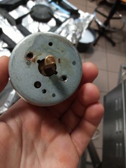 Poszukiwany Timer odliczający czas do wyłączenia w piekarniku gastronomicznym - dostępność w Polsce