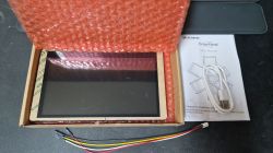 7-inch touchscreen display with ESP32S3 - CrowPanel DIS08070H - how to run with LVGL?