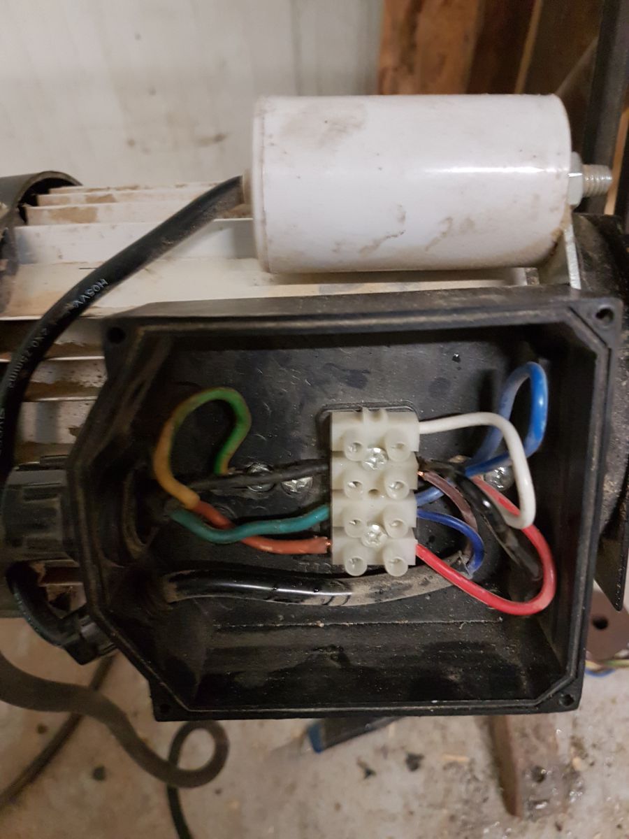 W Silniku Zamiast Magnesów Można Wykorzystać Również Elektromagnesy Zmiana obrotów w silniku jednofazowym - elektroda.pl