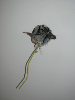 How to check with a meter which cable is 0 and which is phase