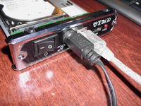 Wyprowadzenie przycisku RESET w kieszeni USB HDD Wyprowadzenie przycisku RESET w kieszeni USB HDD