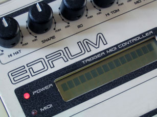 Elektroniczna perksuja - zdjęcie, opis, źródło