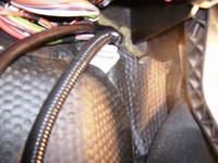 Golf 3 - podłączenie wzmacniacza do akumulatora.