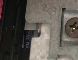 HP 24-xa0053w - Niekompletne podświetlenie matrycy komputera All-in-one