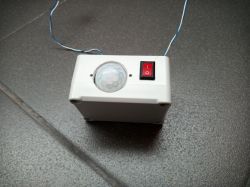 Przyjazne oświetlenie LED pod szafką kuchenną Przyjazne oświetlenie LED pod szafką kuchenną