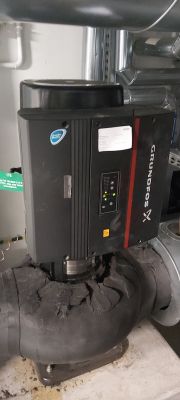 Falownik Grundfos MGE90SC 2-FT115-HA - problem z zasilaniem