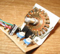 Jak odblokować AM na 40 kanałach w radiu Kaiser KA 9018 FM?