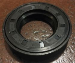 Electrolux EWF10475W - Wyjmowanie bębna z łożysk