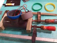 Przenośny głośnik Bluetooth wykonany z trójnika PCV