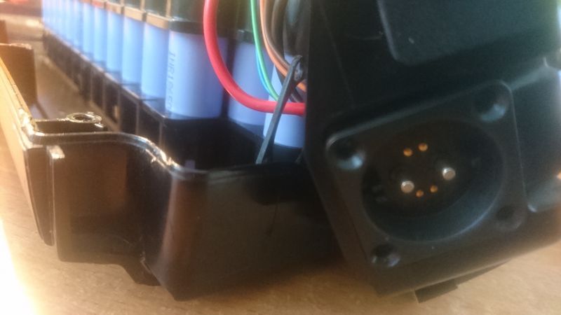 Charging Gazelle Electric Bike Battery (36.5V/11.4Ah) with Old 44V/1.8A Charger: Samsung INR 18650