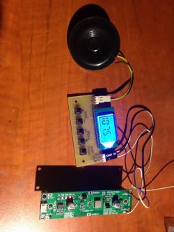 Kieszonkowe UPS lub zasilanie 5 V/1 A zawsze pod ręką Moduł UPS na Li-Ion 18650.