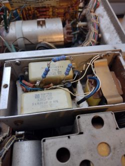 Oscyloskop Unitra TV OS-200 - poszukiwany schemat, instrukcja obsługi i wyjaśnienie funkcji filtrów