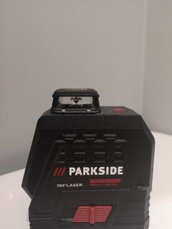 Zdjęcie lasera Parkside 360 Performance z przodu.