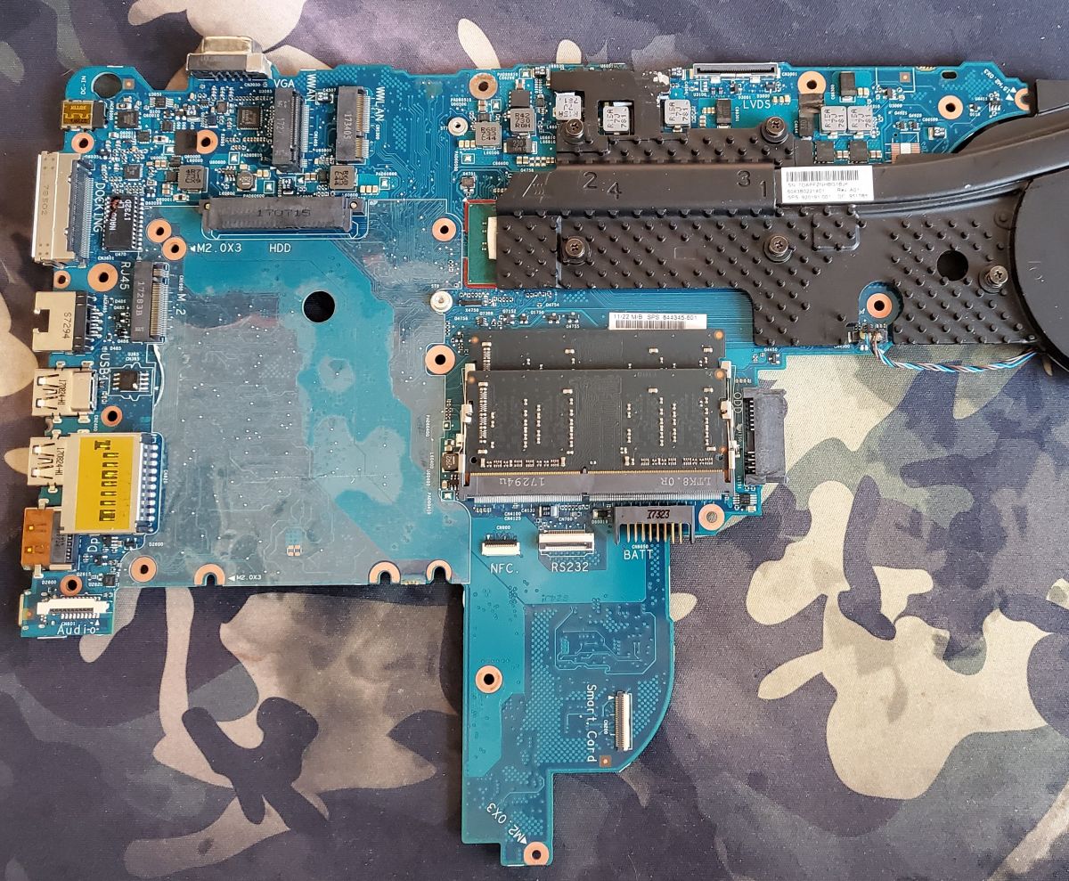 [Rozwiązano] HP ProBook 650 G2 - Szukam schematu / zdjęcia PCB ...