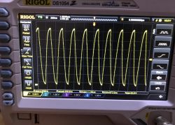 Trzykanałowy generator zegera SI5351 i PIC32MX - pierwsze starcie Trzykanałowy generator zegera SI5351 i PIC32MX - pierwsze starcie