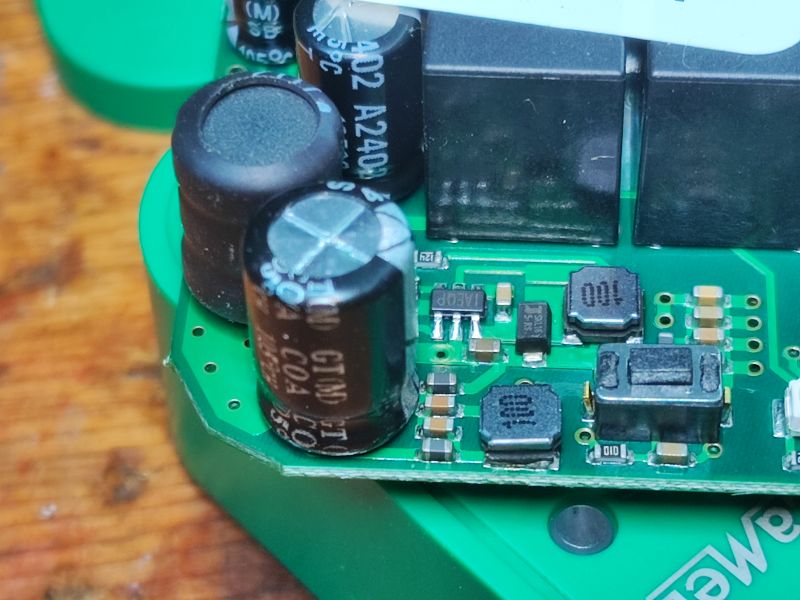 Brief test, pairing and interior of the Zamel ROW-02 (double-overhead light switch)